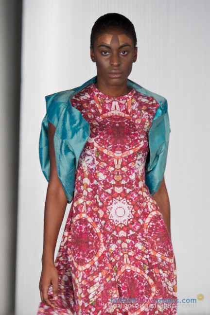 jack_hardy_lfw2010_dsc0046